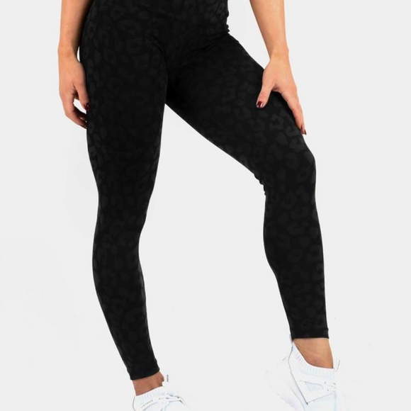 Ryderwear INSTINCT SCRUNCH BUM LEGGINGSLEOPARD BLACK - Picture 4 of 5